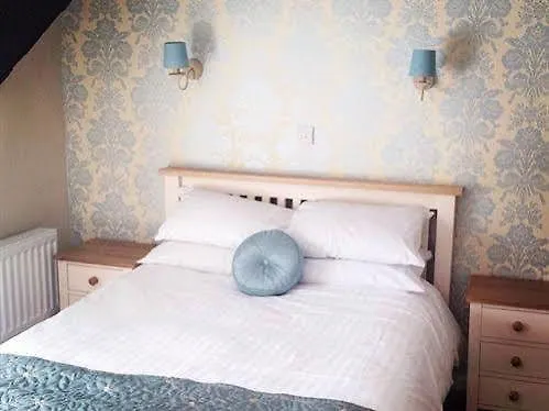 Fox Hall Inn East Layton